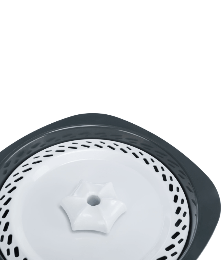 Trixie - Drinking Fountain Flower for Dogs & Cats, 2 L Circulating Water Fountain - 18.5 × 13 × 18.5 cm