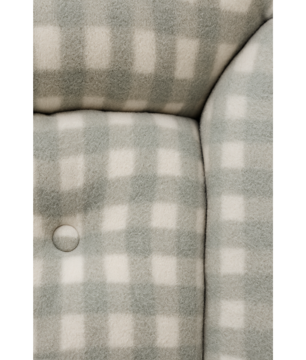 King Queen - Checkered Fleece Fort Bed, for Cats & Mini Dogs, Sage Grey & White - 45×38×14 cm