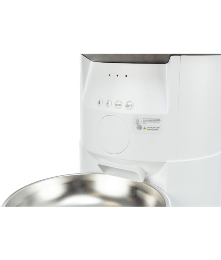 Trixie - TX-S Smart 3.0L Automatic Food Dispenser control panel and bowl.