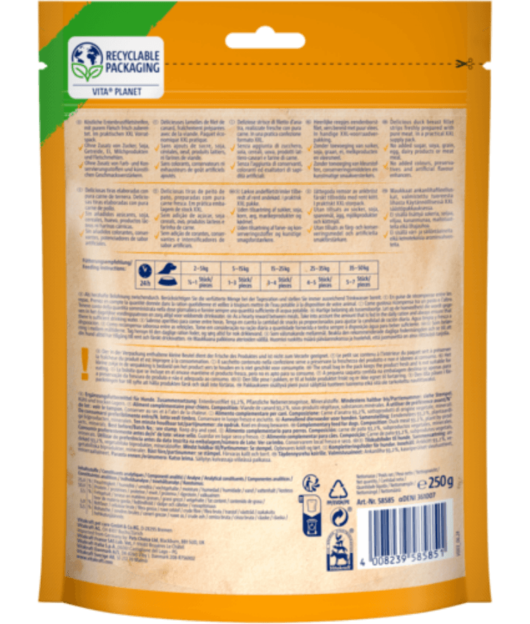 Back of Vitakraft Pure Duck XXL Fillets packaging with nutritional information and recyclable label, ideal for dog training treats.