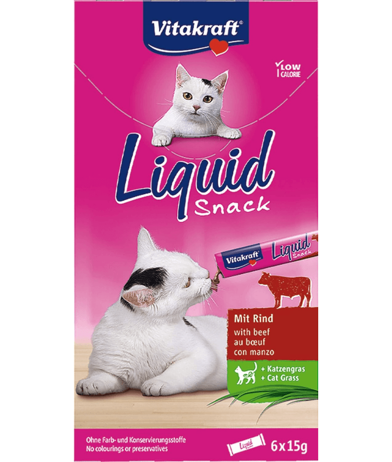 Vitakraft Liquid Snack Beef & Inulin pouch featuring playful cats, low-calorie treat for all life stages, 90 g package.