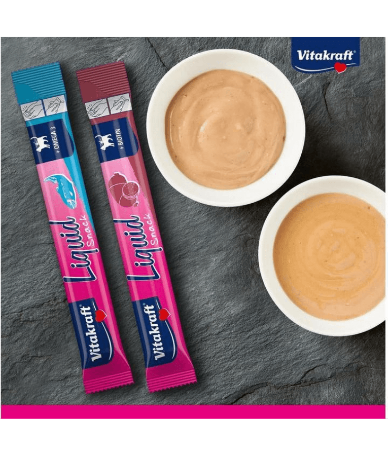 Vitakraft Liquid Snack Multipack with salmon and liver sausage flavors, high quality cat treats for all life stages.