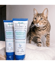 Richard’s Organics – Hairball Remedy for Cats – Chicken Flavor, Petroleum-Free, Omega 3 & 6 – 120ml