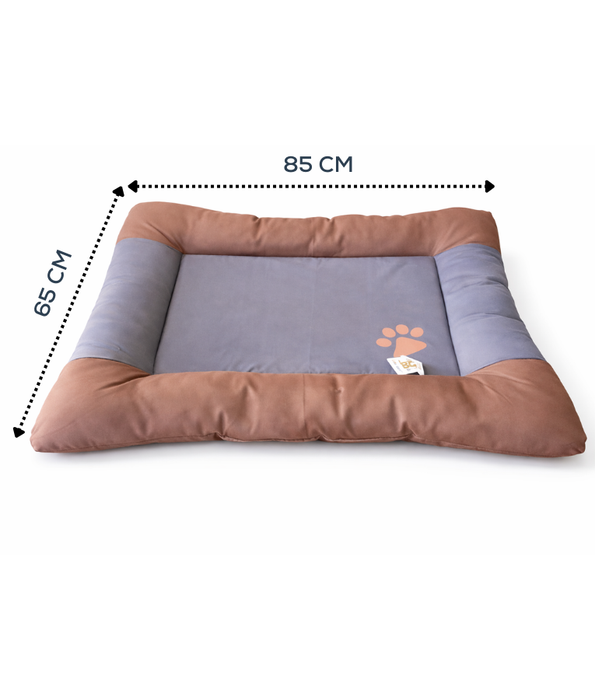 King Queen -  Paw Prints Rectangular Dog & Cat Bed – Washable Comfort Mat – 85 x 65 x 10 cm
