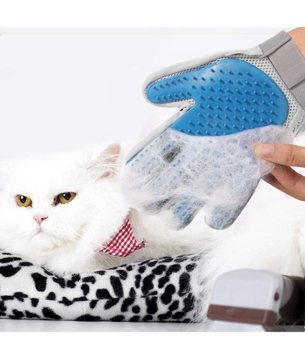Pawise - Grooming Glove, 4-in-1 Deshedding, Massaging & Hair Removal, For Dogs & Cats - 1 Glove