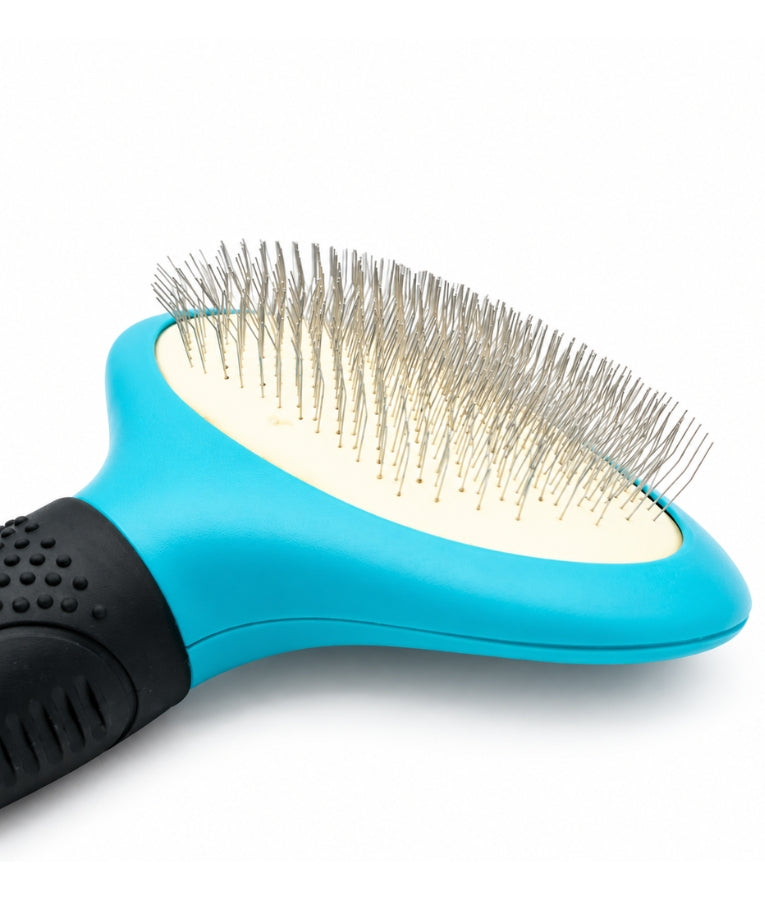M-Pets - Hairdo Oval Slicker Brush, Ergonomic Detangling Design, For Dogs & Cats - S - L